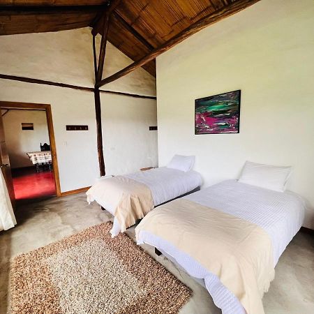 Villa Casa Ilayaku Quito Esterno foto