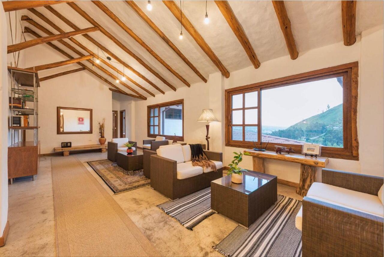 Villa Casa Ilayaku Quito Esterno foto