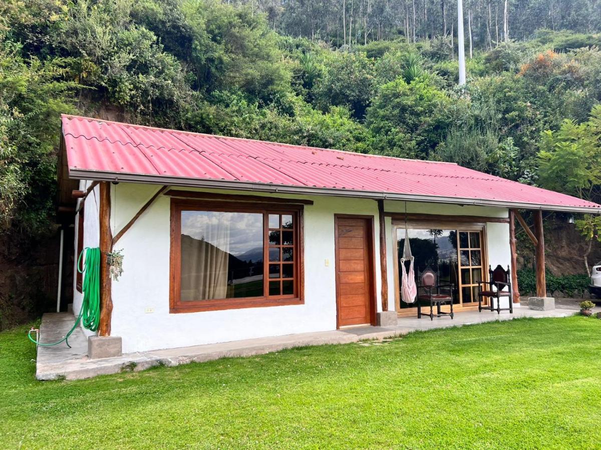 Villa Casa Ilayaku Quito Esterno foto